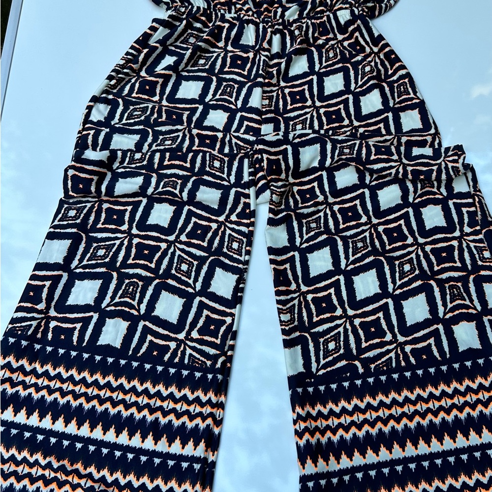 NWOT, Magic, Size: Medium, Color: Multicolor - Picture 2 of 2